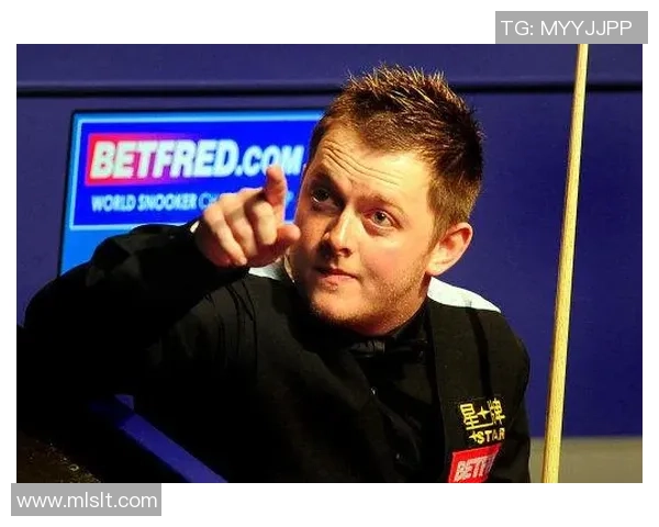 艾伦与霍金斯的巅峰对决谁能在科学的舞台上赢得最终胜利