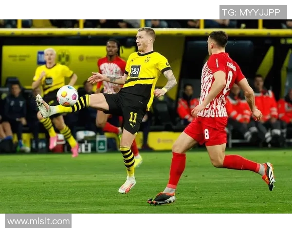 陆军与哥本哈根的较量：战术智慧与城市风情的碰撞分析